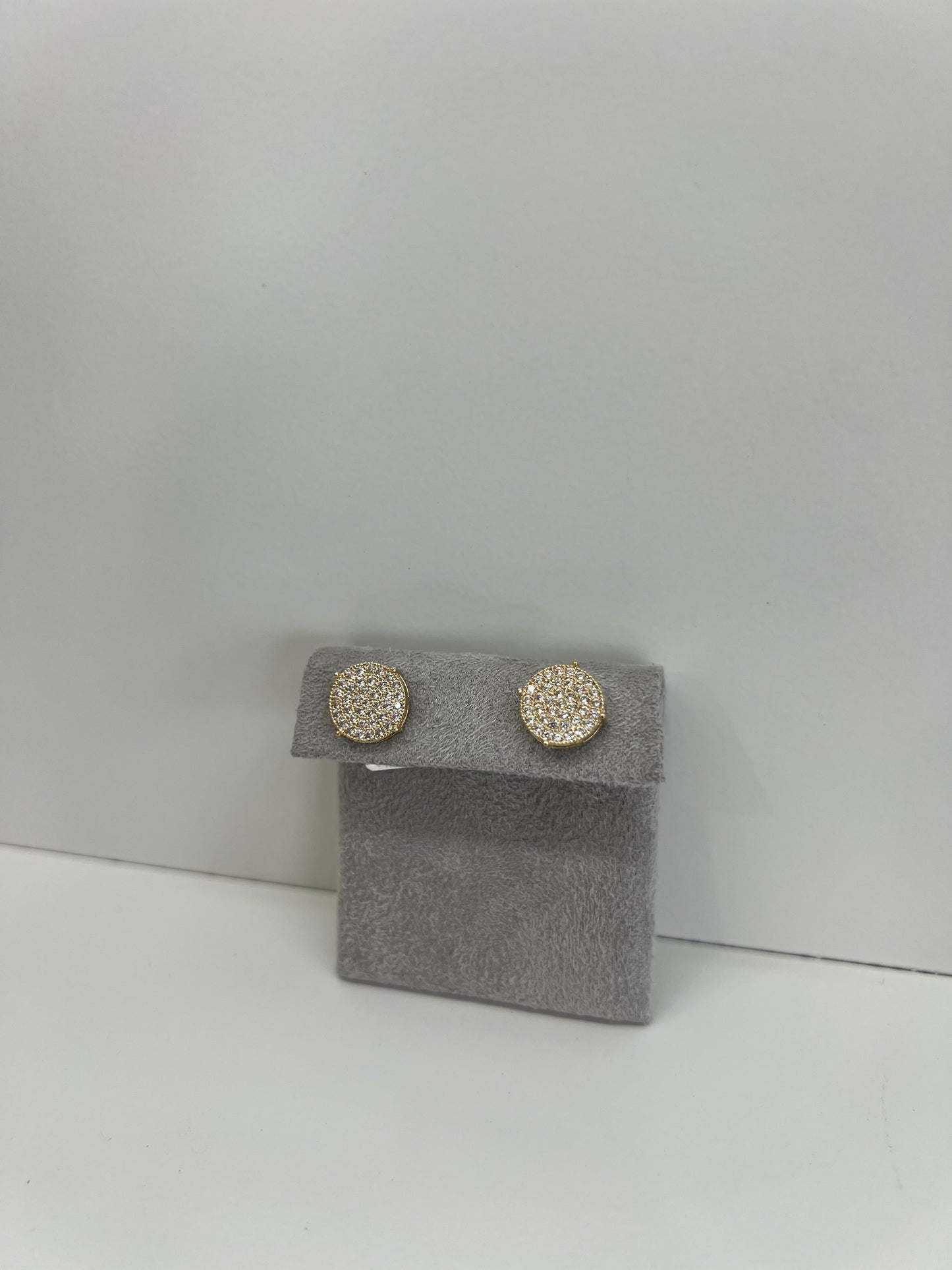 Aretes