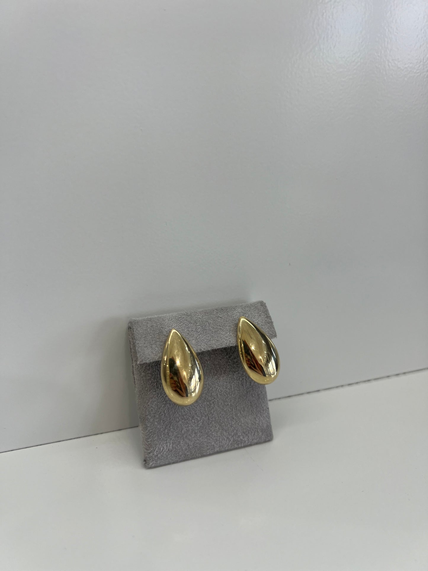 Aretes