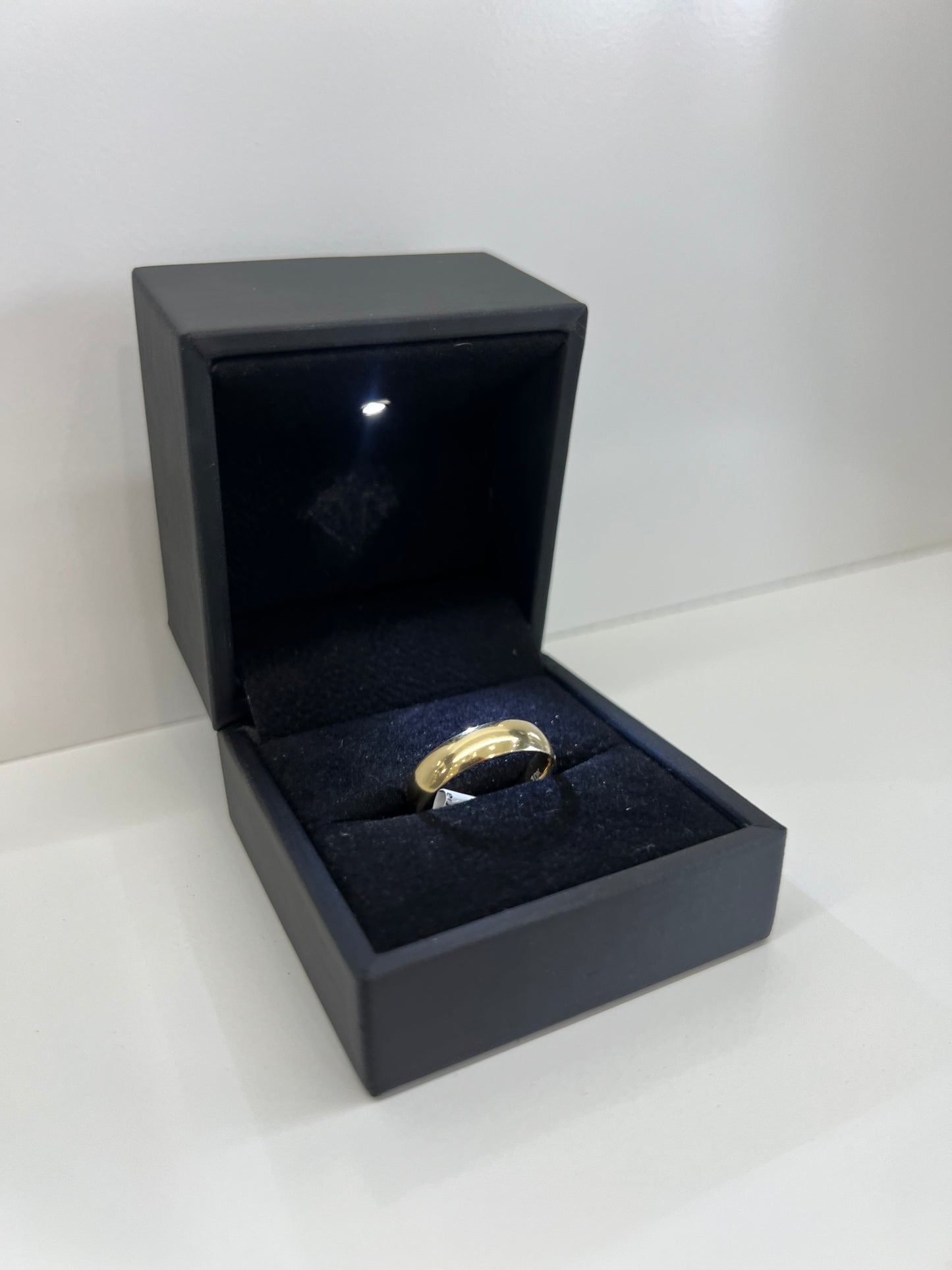 Anillo de compromiso