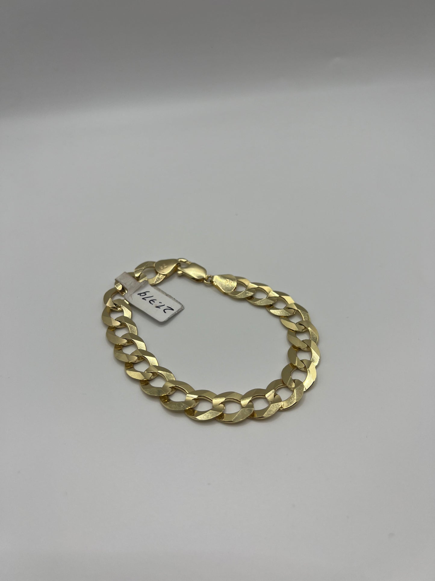 Manilla y anillo